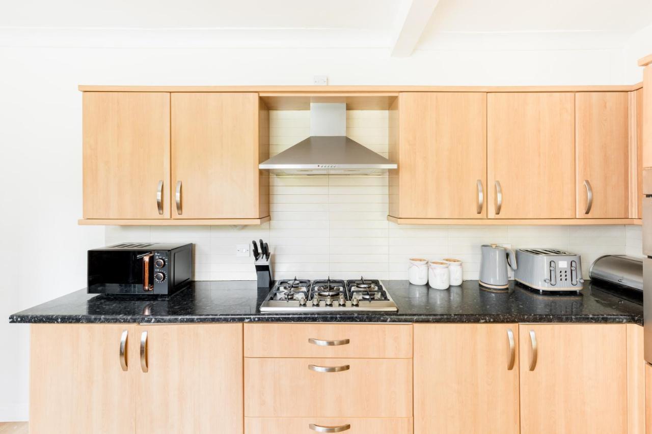 ברמינגהאם Beautiful 6 Bedroom House For 17 Guests Next To Edgbaston Stadium מראה חיצוני תמונה